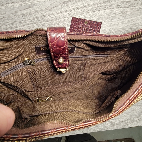 Eric Javits – Gold Studded Squishee Chip Hobo with Brown Crocodile Leather. New - Picture 5 of 8